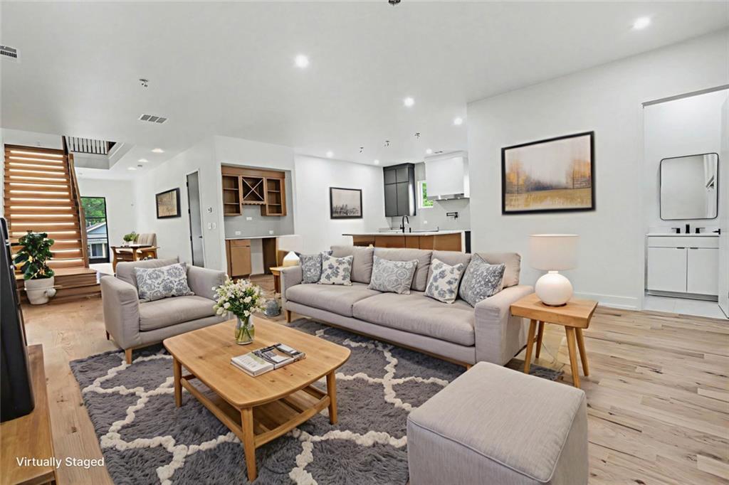 7809930 Property Photo 8