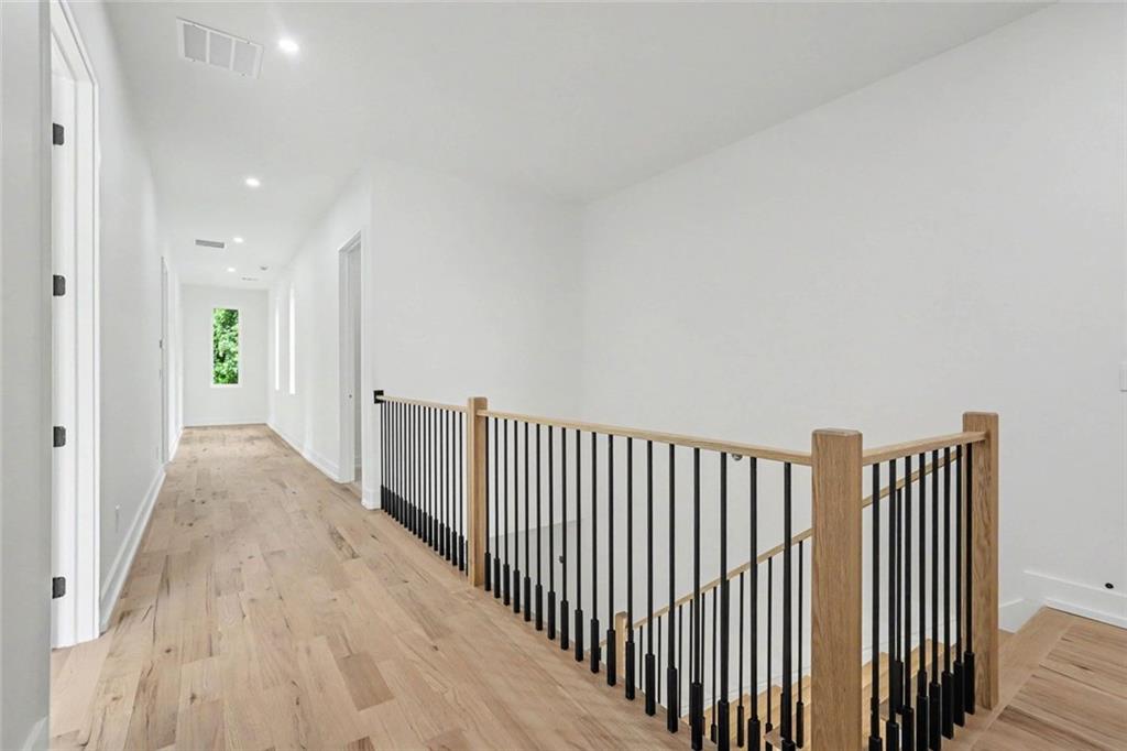 7809930 Property Photo 14