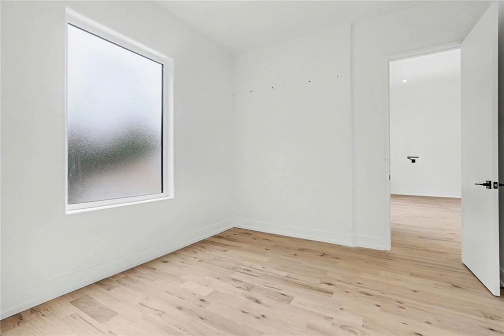 7809930 Property Photo 29