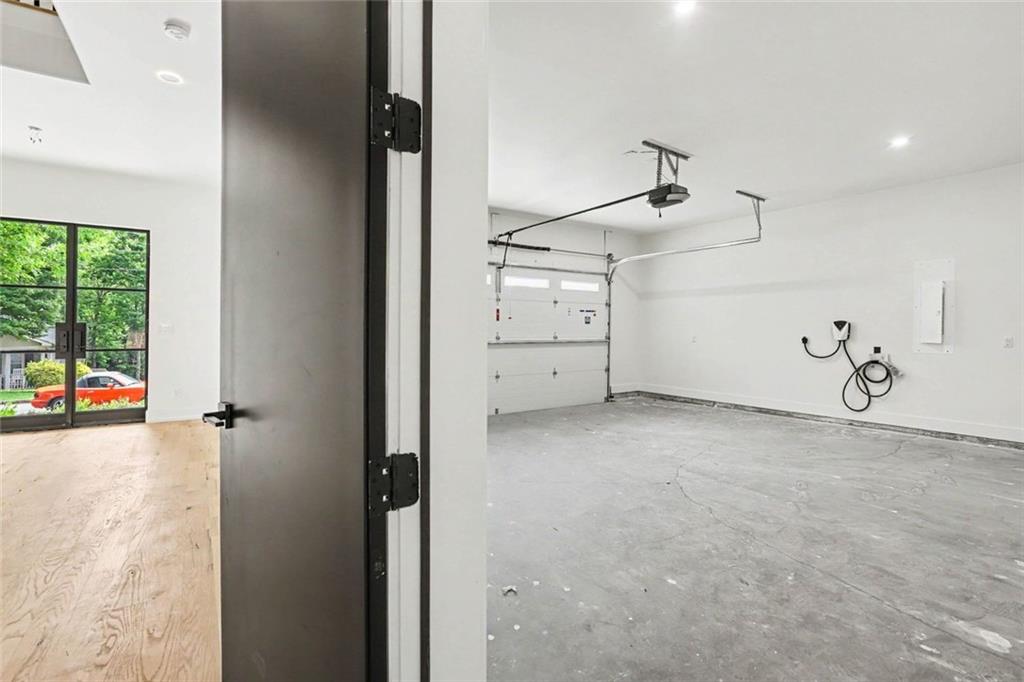 7809930 Property Photo 31