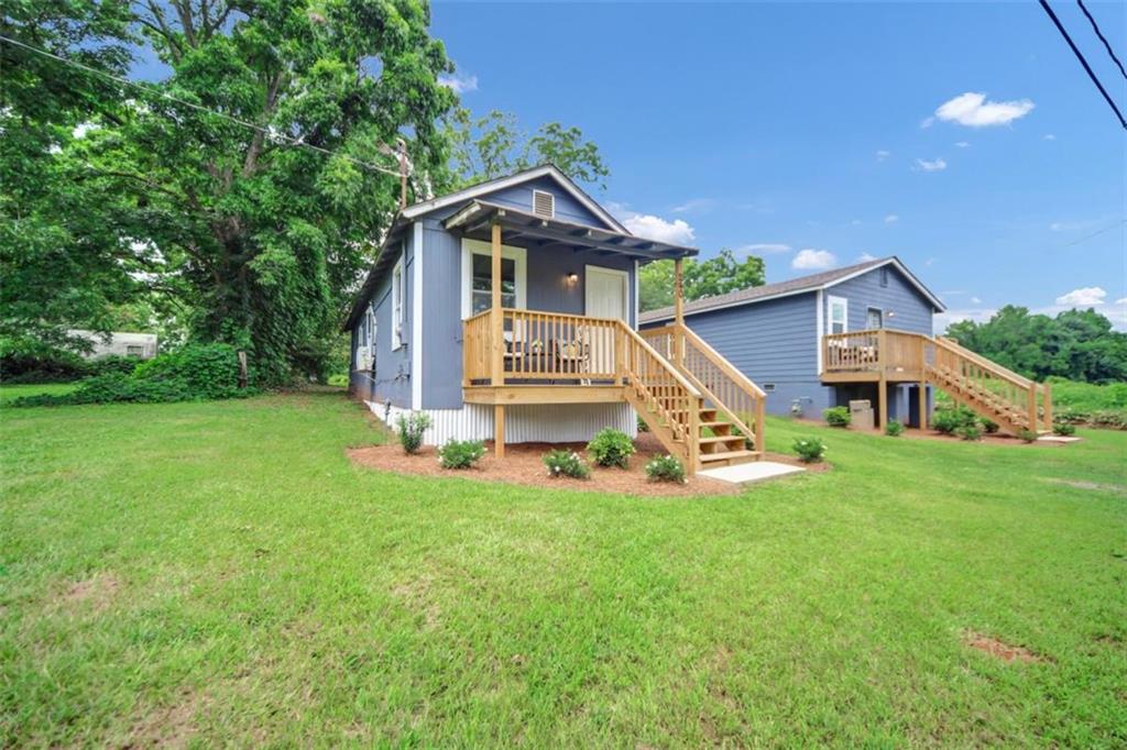 240 Jackson Street Property Photo 2