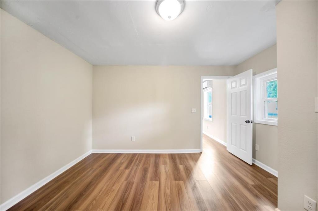 240 Jackson Street Property Photo 14