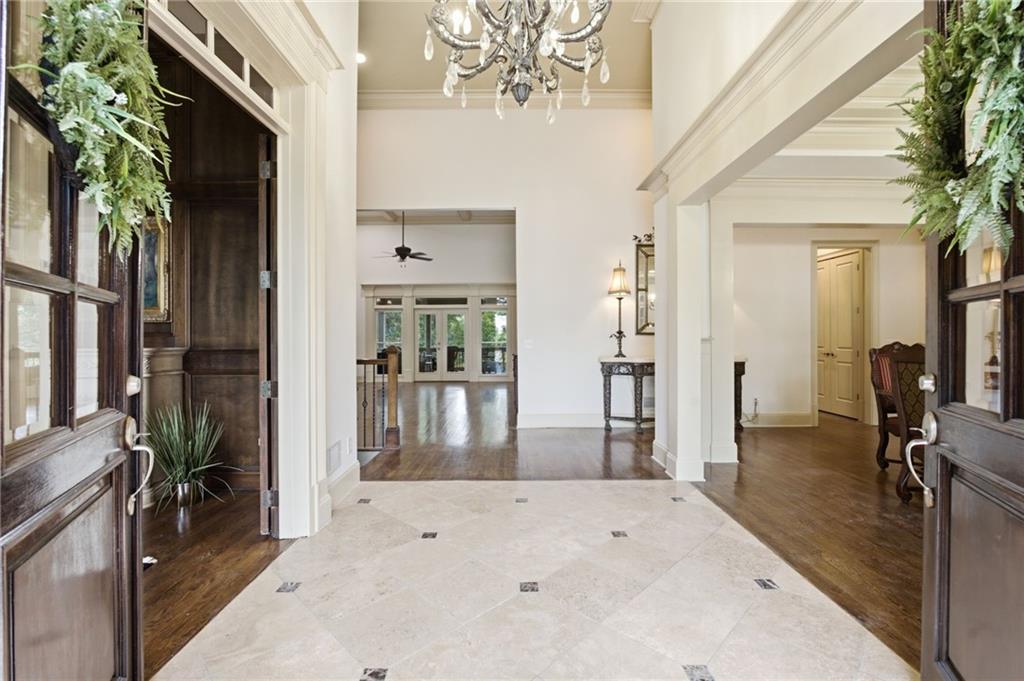 6945 Wakehurst Place Property Photo 6