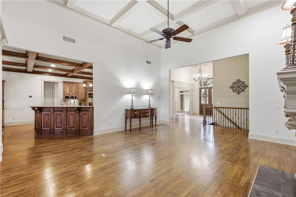 6945 Wakehurst Place Property Photo 15