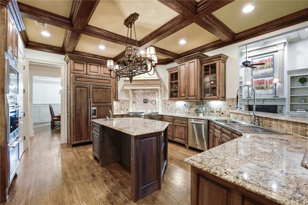 6945 Wakehurst Place Property Photo 24