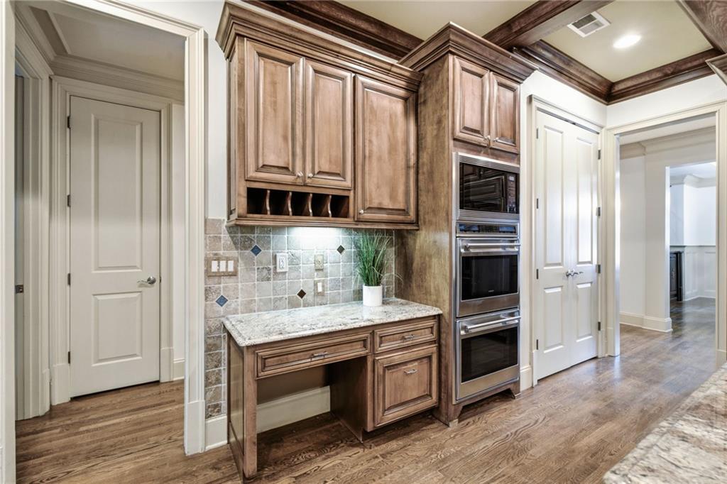 6945 Wakehurst Place Property Photo 27