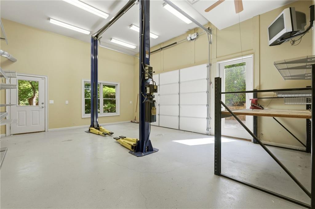 6945 Wakehurst Place Property Photo 70