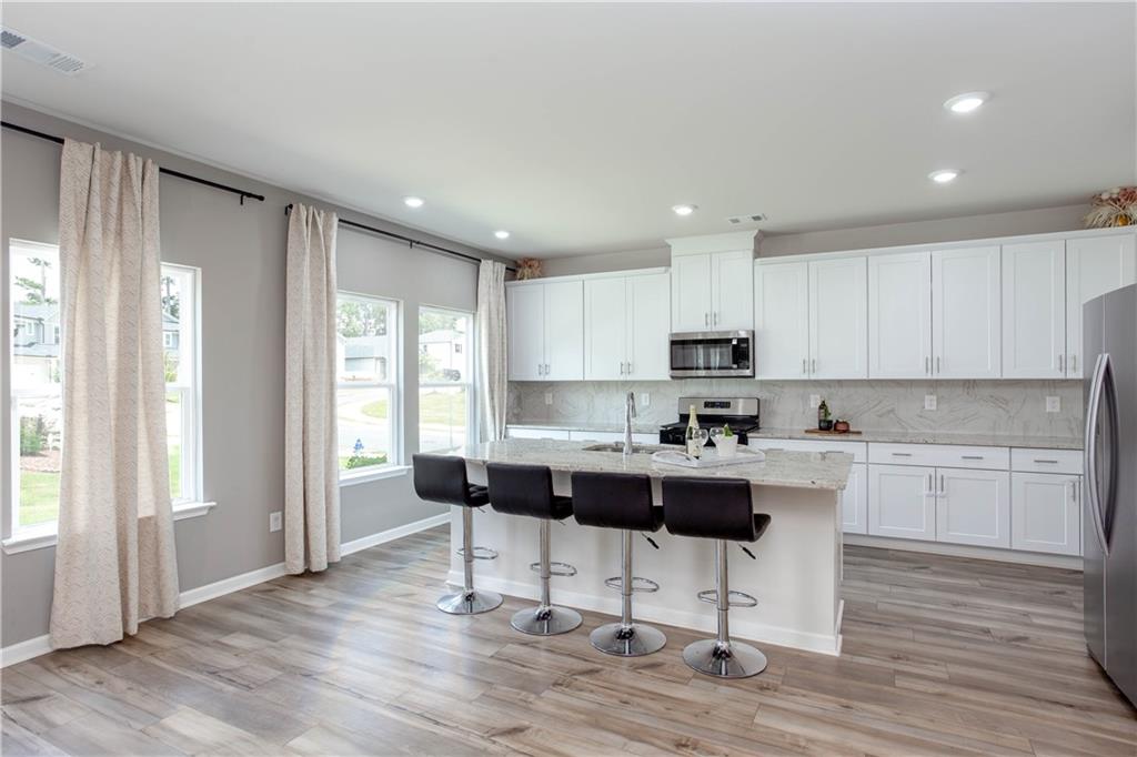 607 Runnel Drive Property Photo 11