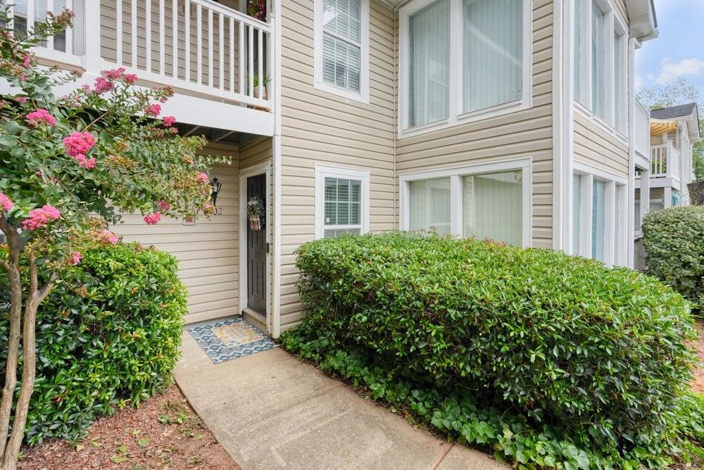 702 Augusta Drive SE Property Photo 1