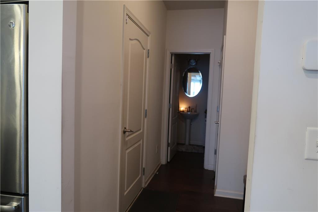 5740 Radford Loop Property Photo 12