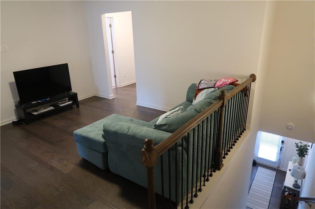 5740 Radford Loop Property Photo 14