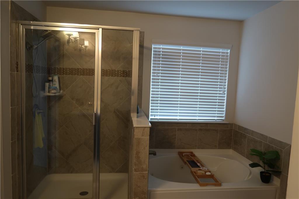 5740 Radford Loop Property Photo 21