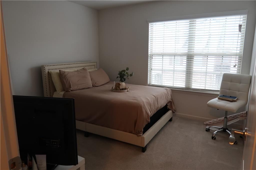 5740 Radford Loop Property Photo 25
