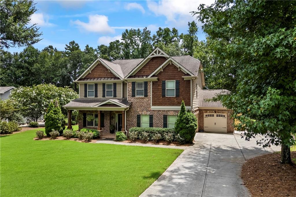672 Callie Circle Property Photo 4