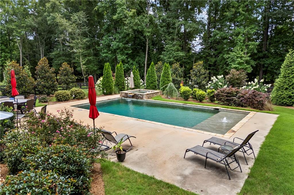 672 Callie Circle Property Photo 49