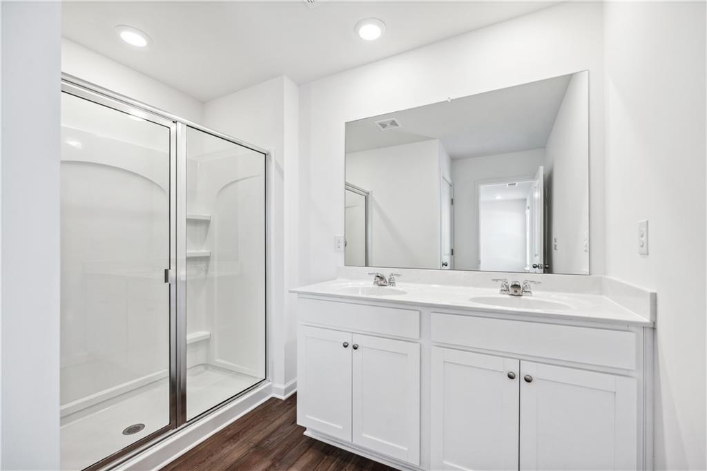 33 Constitution Avenue Property Photo 18