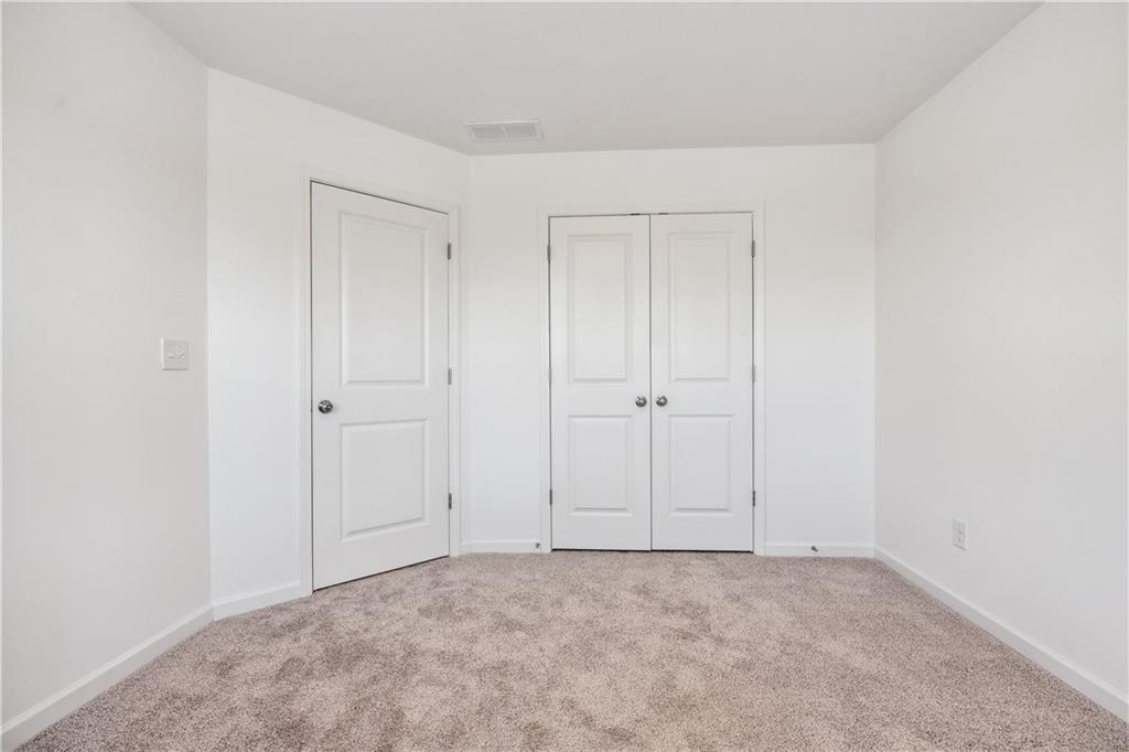 33 Constitution Avenue Property Photo 21