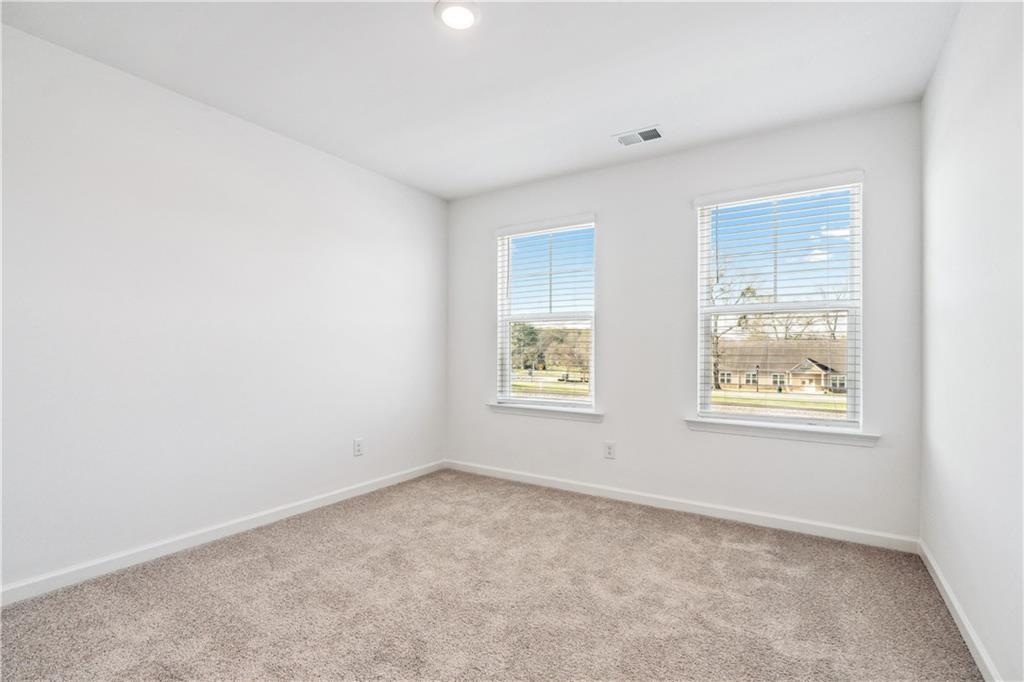 33 Constitution Avenue Property Photo 22