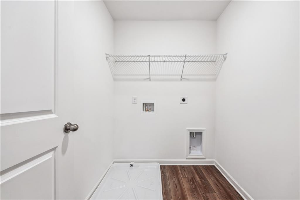 33 Constitution Avenue Property Photo 24