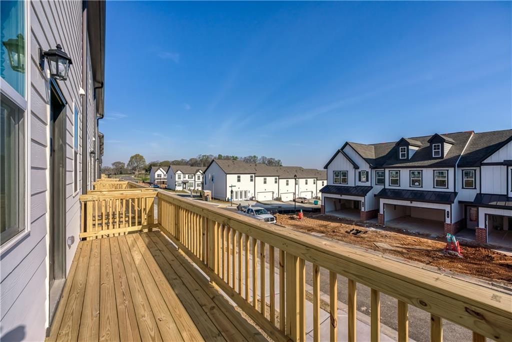33 Constitution Avenue Property Photo 25