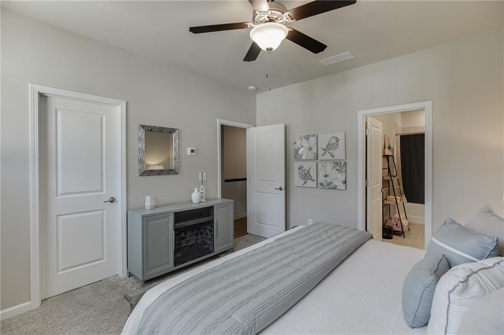 124 Greenview Court Property Photo 28