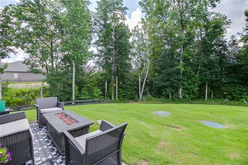 124 Greenview Court Property Photo 32