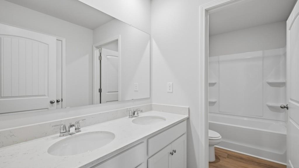 505 Hampton Terrace Property Photo 32