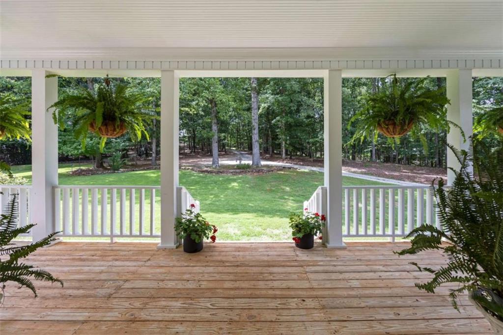 3040 Venable Lane Property Photo 14
