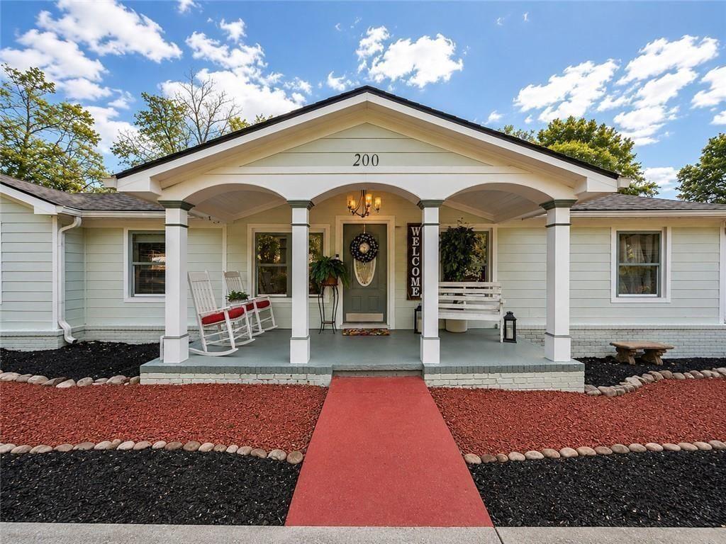 200 Church Street Property Photo 1