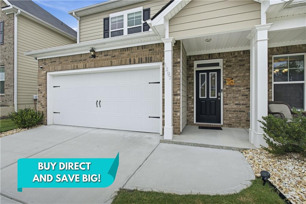 1297 Trident Maple Property Photo 2