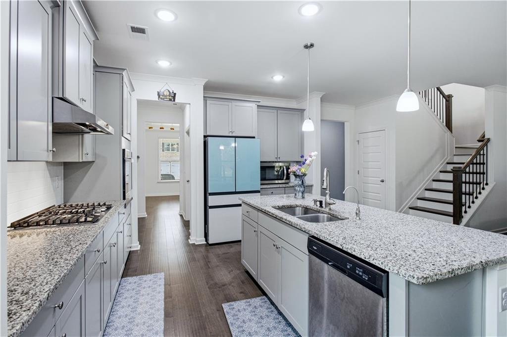 1297 Trident Maple Property Photo 13