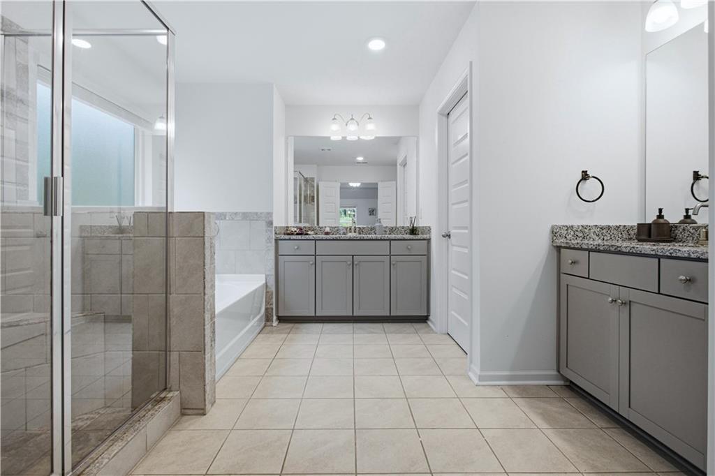 1297 Trident Maple Property Photo 37