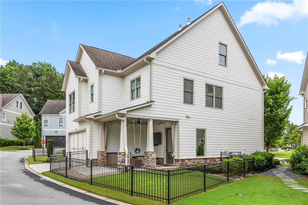 1934 Westside Boulevard Property Photo 2