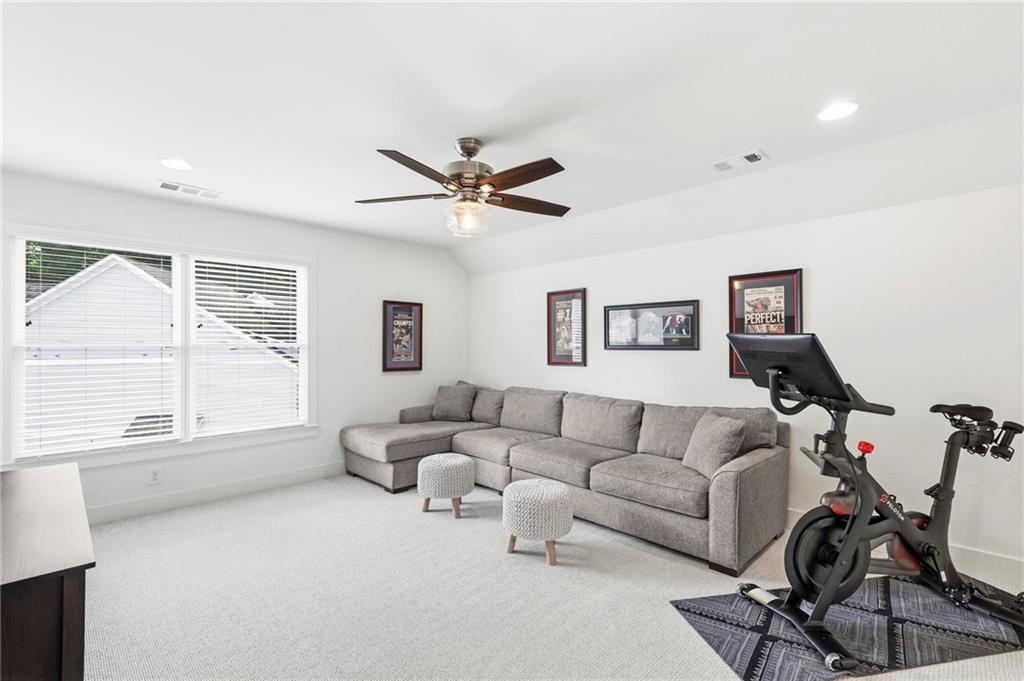 1934 Westside Boulevard Property Photo 23