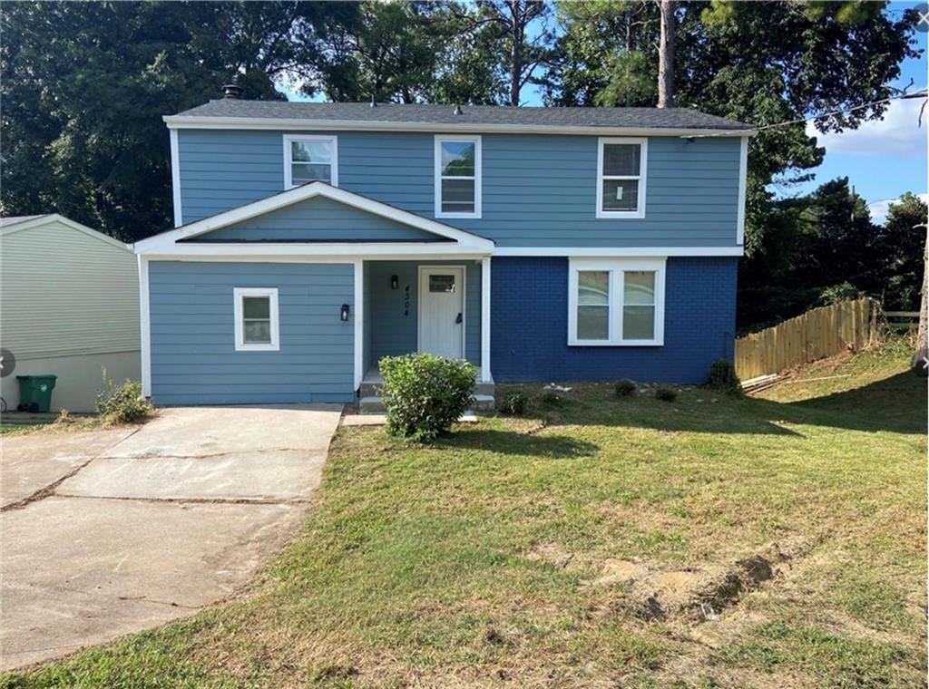 4304 Village Square Lane Property Photo 1
