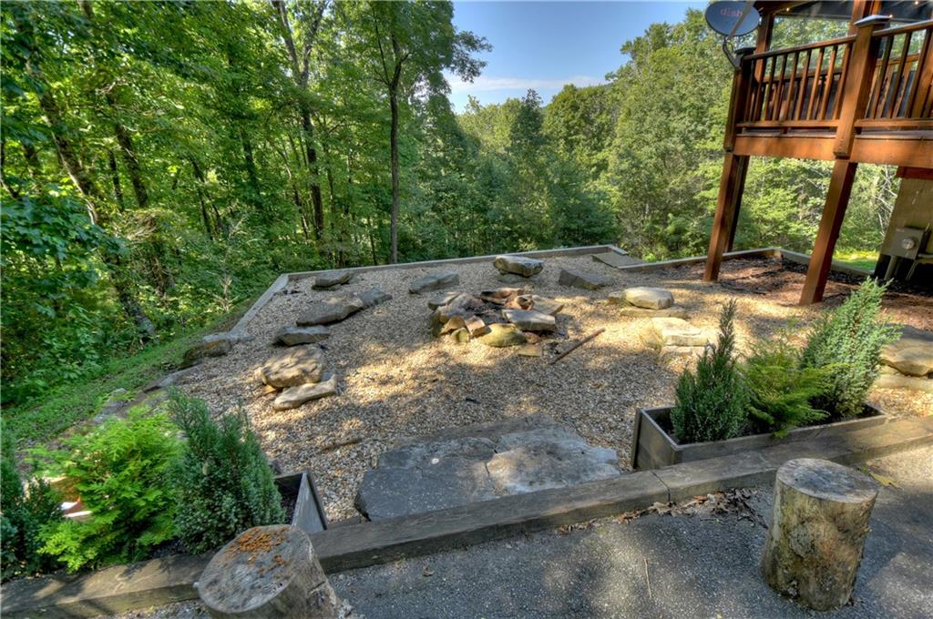 482 N Old Aska Road Property Photo 8