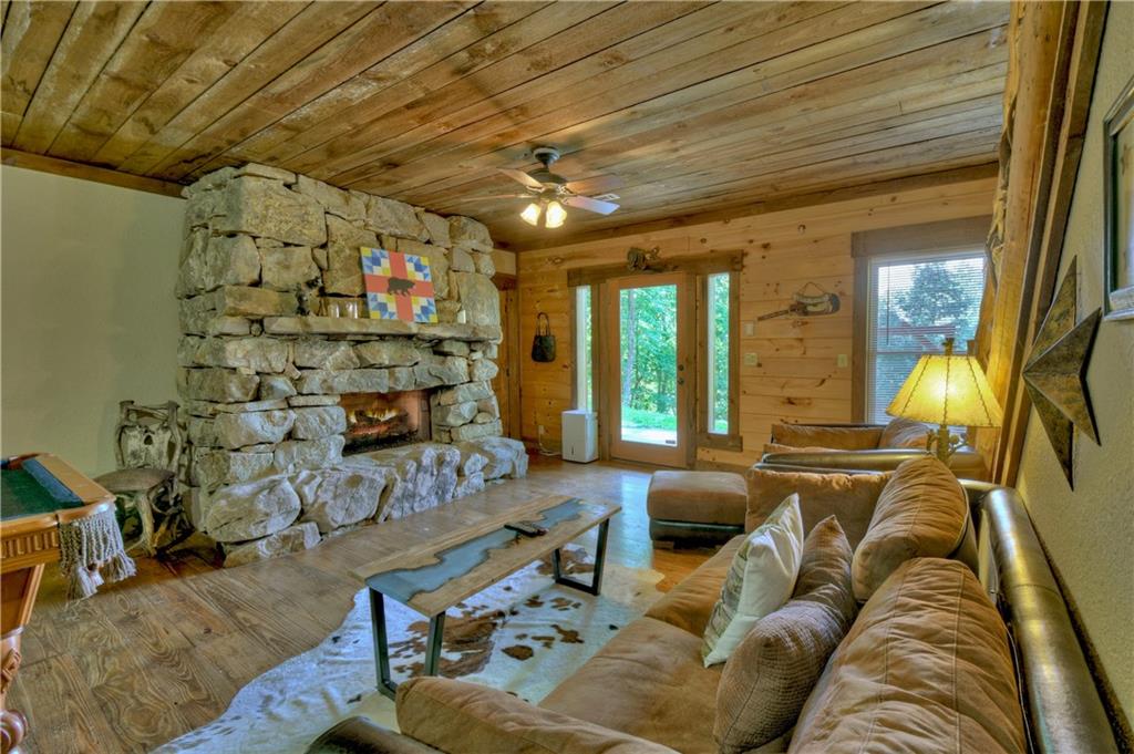 482 N Old Aska Road Property Photo 13