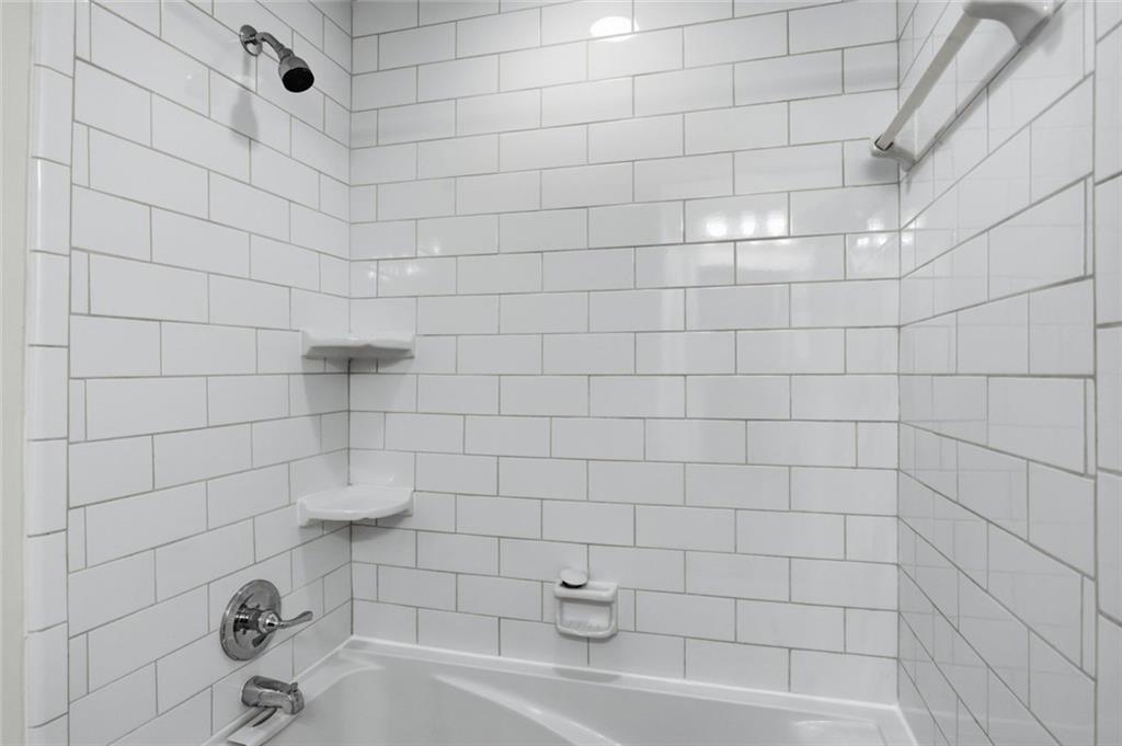 3154 Stratford Green Place Property Photo 20