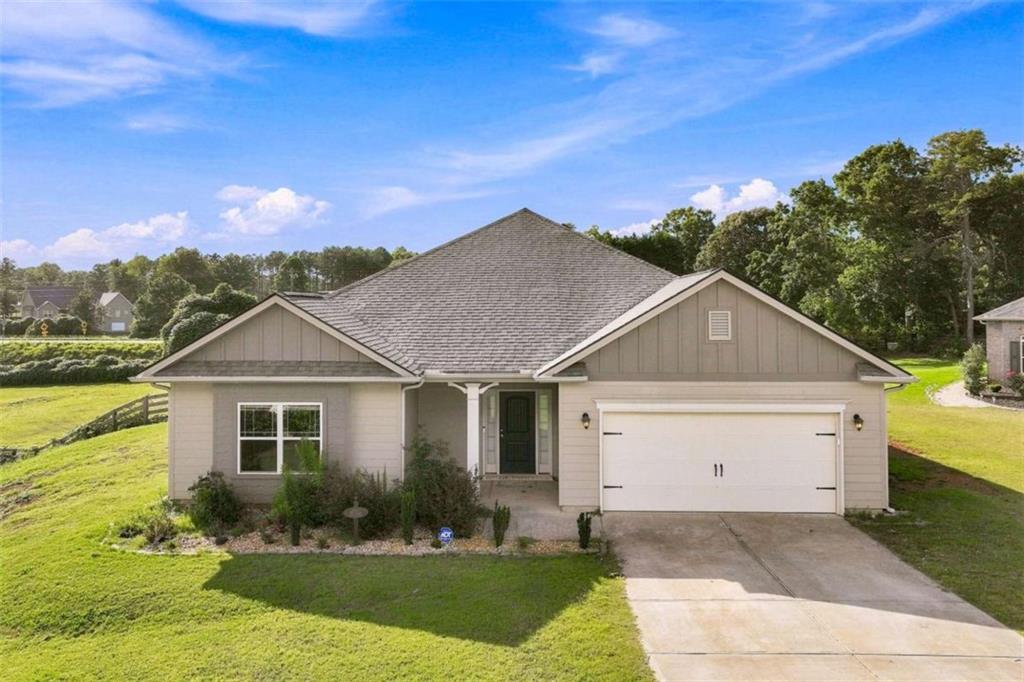6104 Creekside View Lane Property Photo 1