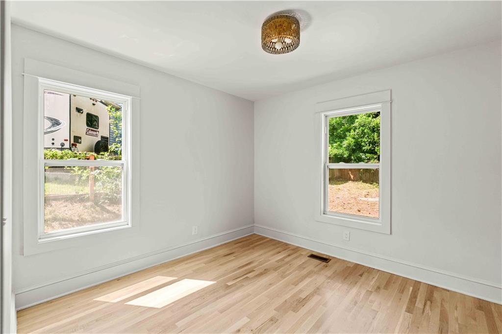 75 Otis Street Ne Property Photo 43