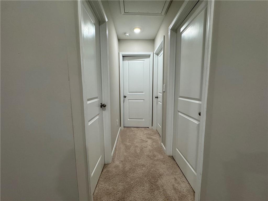 1433 Ben Park Way Property Photo 6