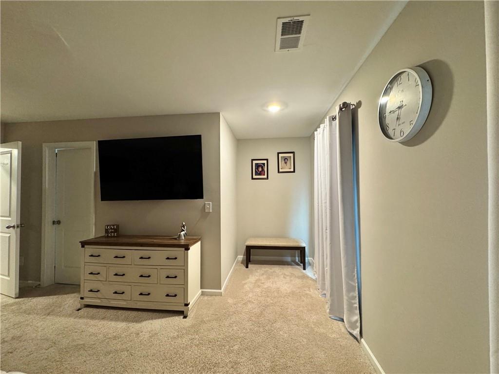 1433 Ben Park Way Property Photo 10