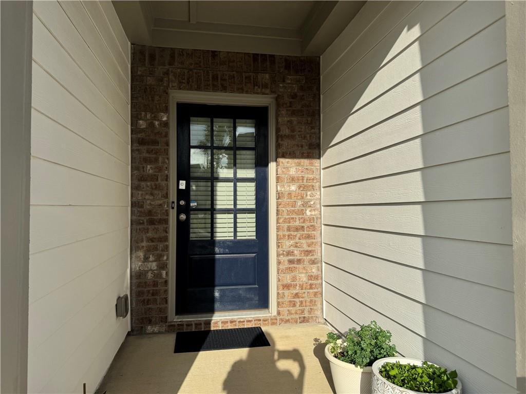 1433 Ben Park Way Property Photo 11