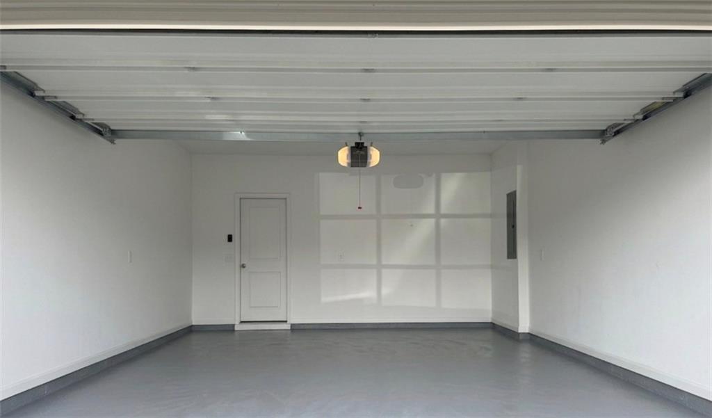 1433 Ben Park Way Property Photo 15