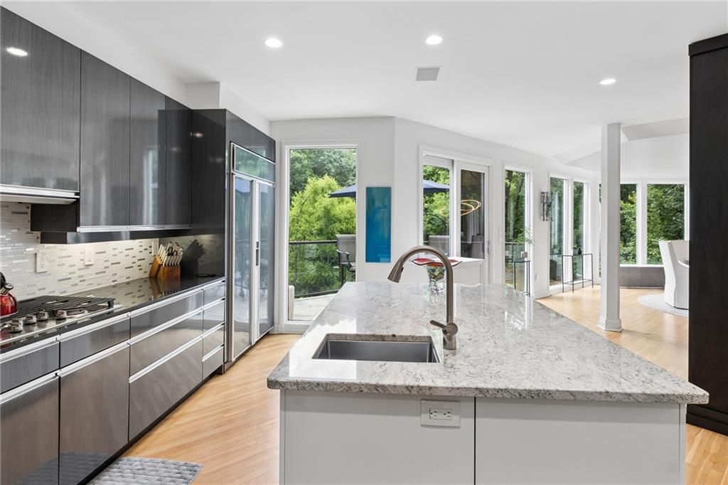 3906 Paces Ferry Road Nw Property Photo 17