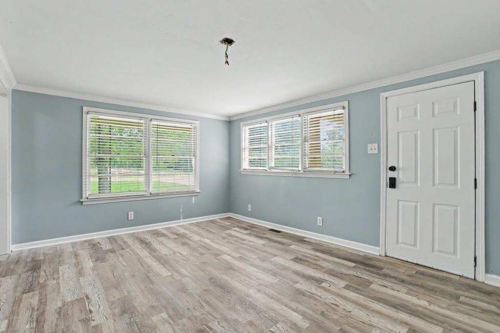 3338 Bailey Road Property Photo 3