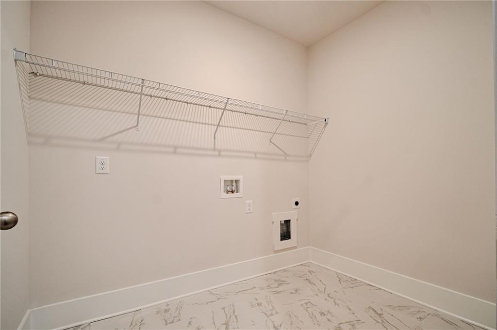 317 Willow Cove Property Photo 23