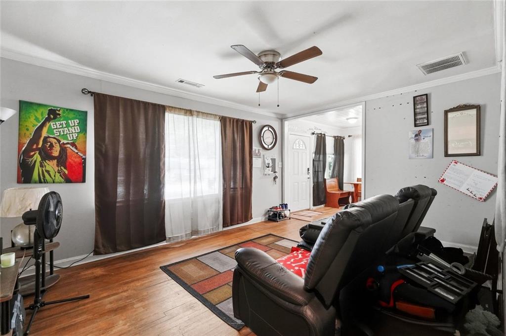 225 Myrtle Drive Property Photo 4