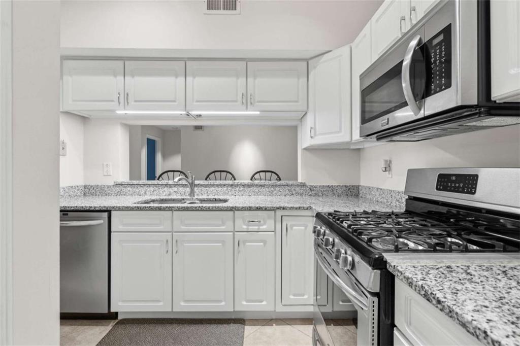 240 Renaissance Parkway NE #211 Property Photo 1