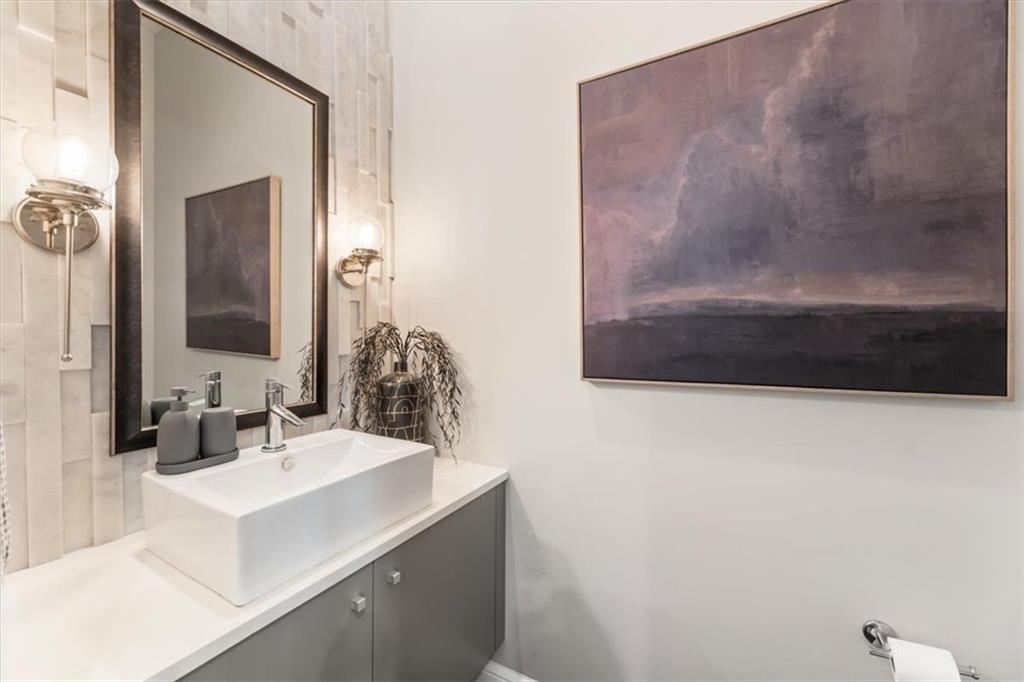 878 3rd Street Property Photo 28